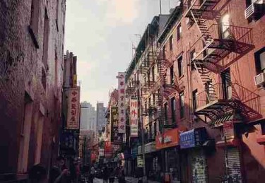 麻豆app官网商业模式·内容生态风险提示