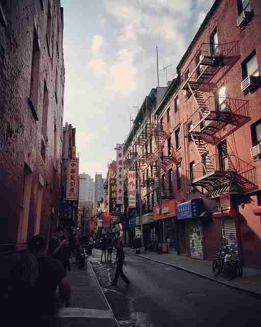 麻豆app官网商业模式·内容生态风险提示